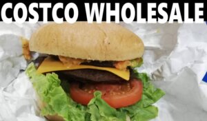 コストコのチーズバーガー